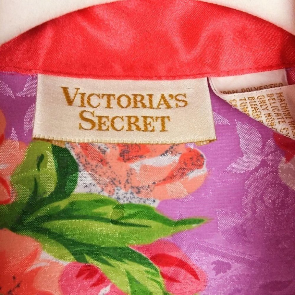 VTG Victoria's Secret Gold Label Floral PJ Shirt - Picture 10 of 10